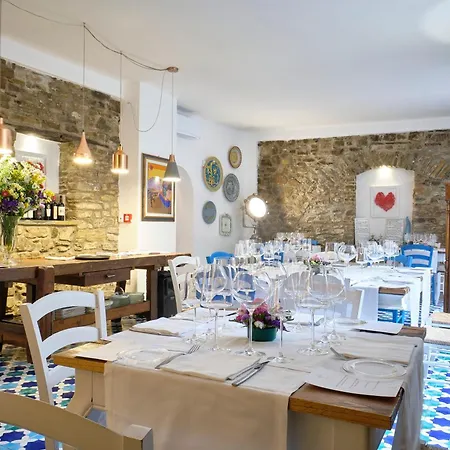 Palazzo Gentilcore 3*